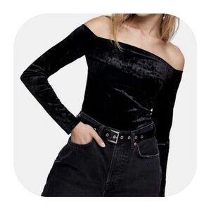 Topshop size 8 black velvet Bardot panne off shoulder top